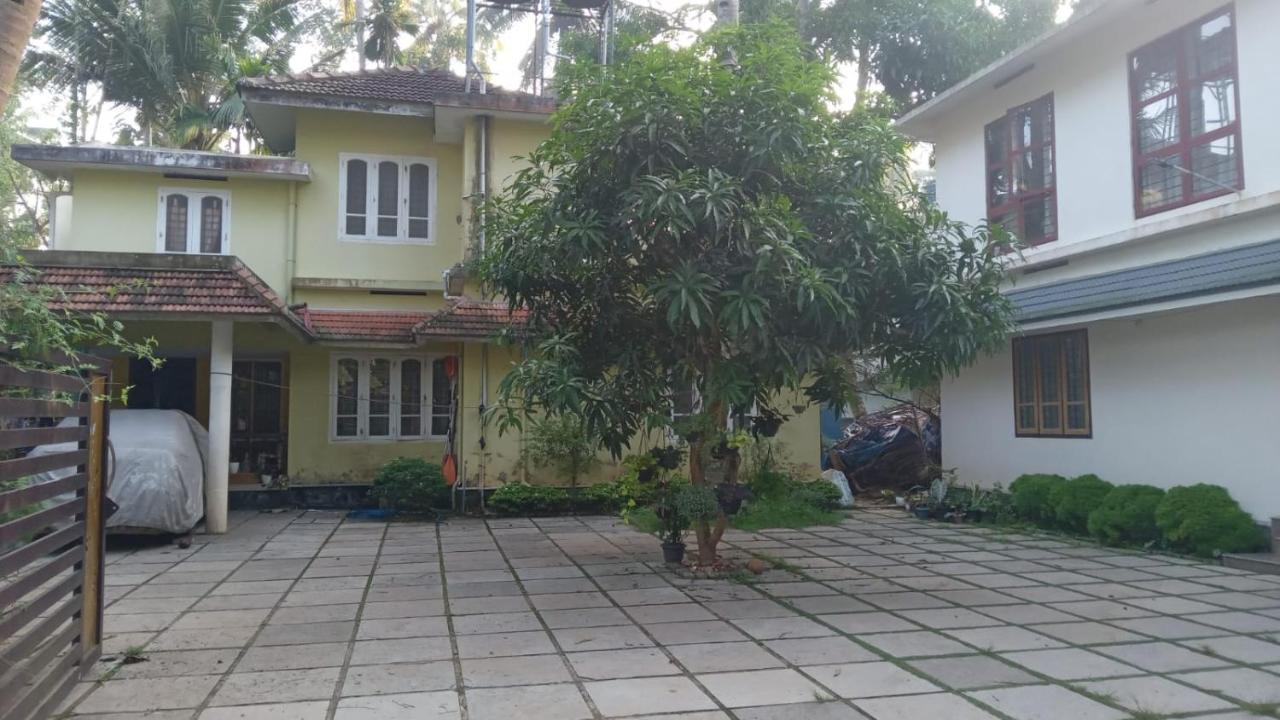 Greenchromide Homestays Mundrothuruth Exteriör bild