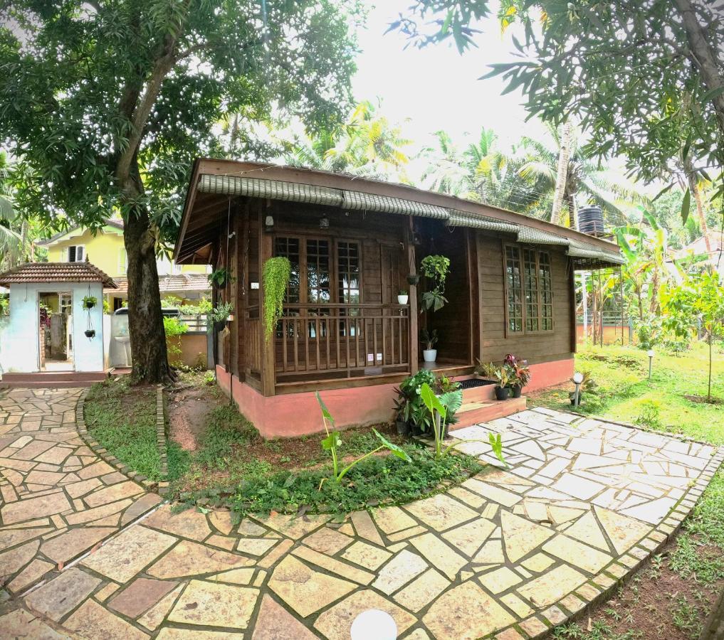 Greenchromide Homestays Mundrothuruth Exteriör bild