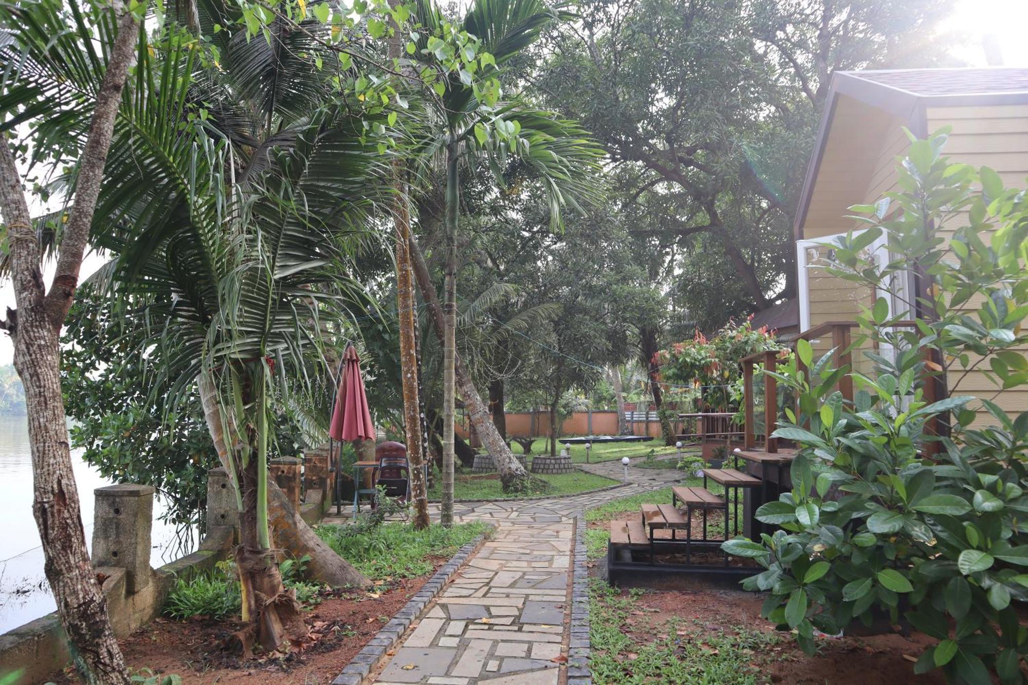 Greenchromide Homestays Mundrothuruth Exteriör bild